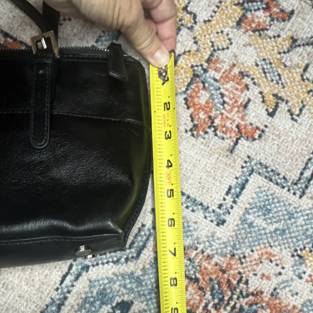 Hobo The Original Black Shoulder Bag Zip Closure Houndstooth Lining Pockets - Picture 9 of 10